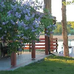 Lodge W Porcie Gaj Mikołajki