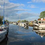 Lodge W Porcie Gaj Mikołajki