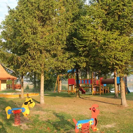 W Porcie Gaj Domek letniskowy Mikołajki